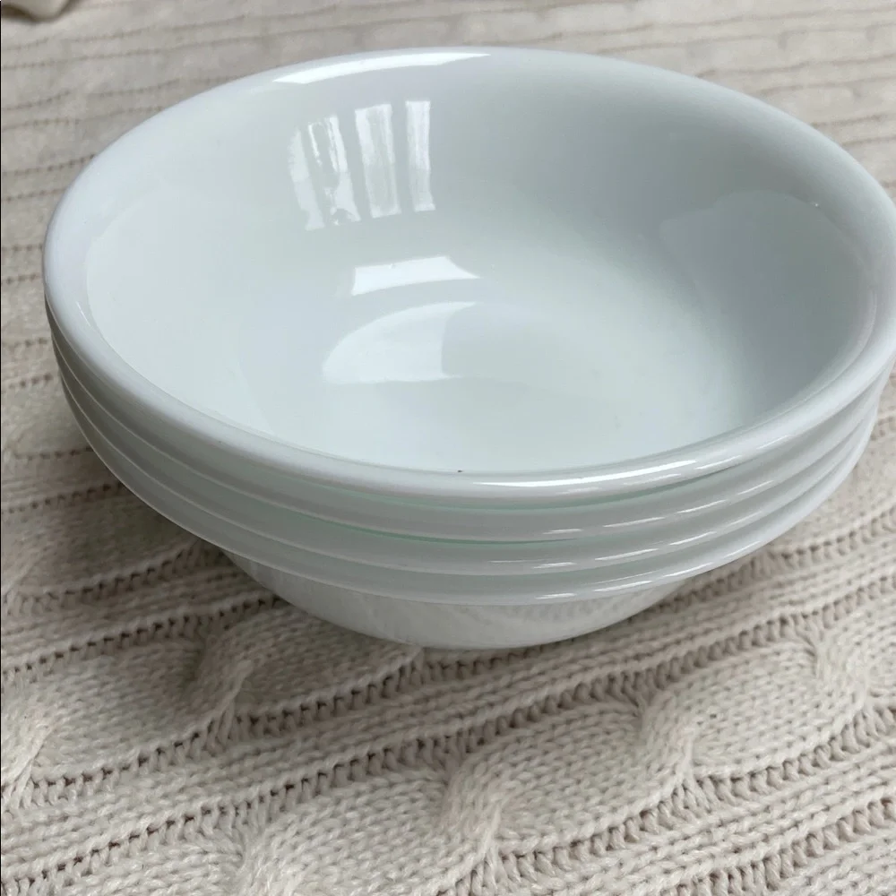 4 Corelle by Corning White Frost Cereal bowls microwave safe good condition. - Picture 6 of 8